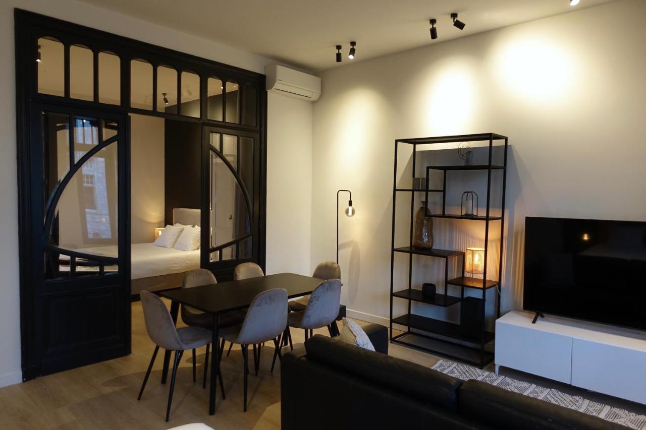 Casa Clementina - 3 Bedroom Apartment In A Art-Nouveau House 根特 外观 照片